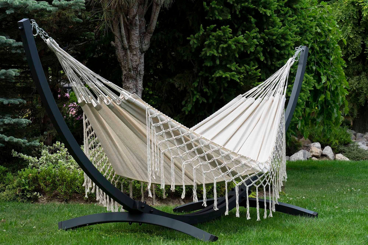 Hamac sur pied macramé franges | Maeven